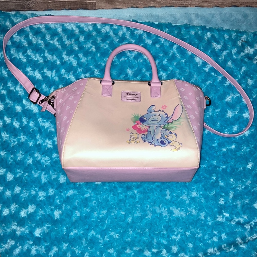 ❤️Loungefly Stitch Purse❤️